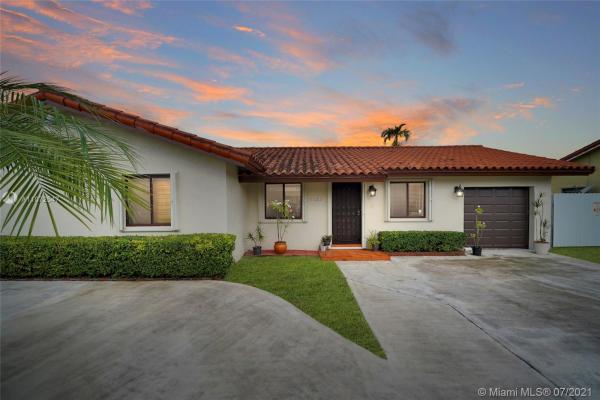 Country Tree, 11122 SW 143rd Ct, The Hammocks, Florida 33186, image 2