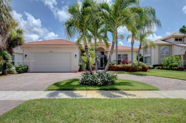 Mariners Cove, 11166 Maritime Ct, Wellington, Florida 33449, image 2