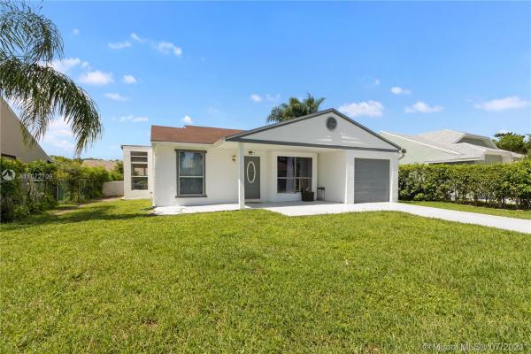 Country Park At Boca Raton, 8257 Cedar Hollow Ln, Boca Raton, Florida 33433, image 2