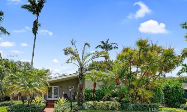 4975 SW 64th Pl, Unincorporated Dade County, Florida 33155, image 2