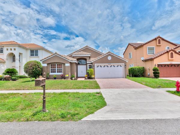 Port Cayman, 10672 Plainview Cir, Boca Raton, Florida 33498, image 2