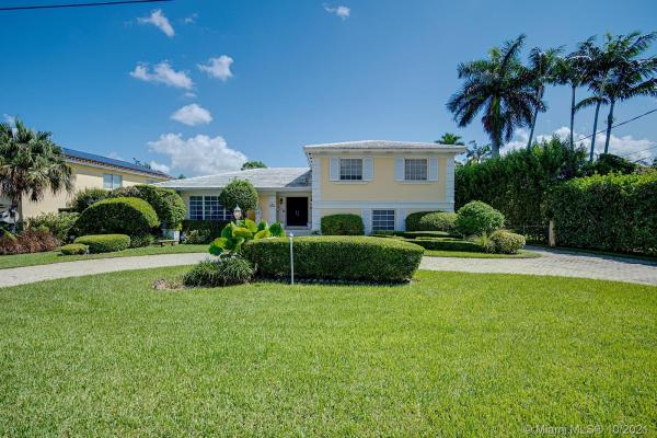 Coral Gables Country Club, 4025 University Dr, Coral Gables, Florida 33146, image 2