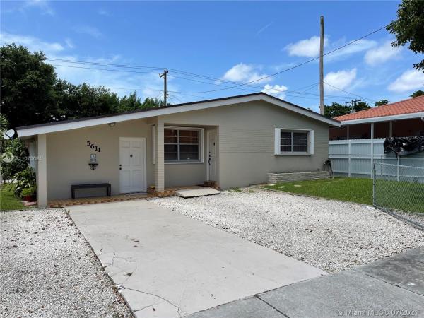 Tamiami Highlands, 5611 SW 5th St, Miami, Florida 33134, image 2