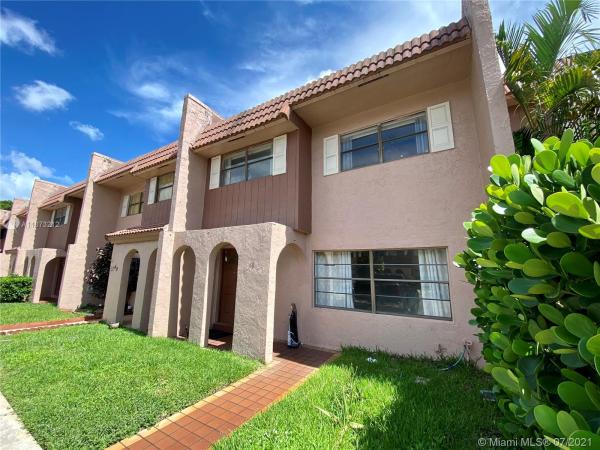 Valencia Village, 48 Matador Ln #5-23, Davie, Florida 33324, image 2