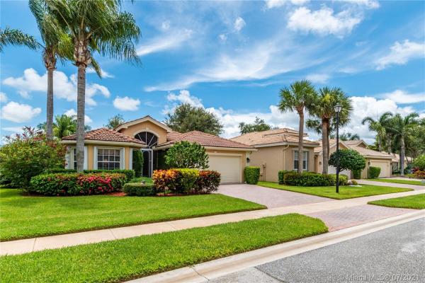 Valencia Pointe, 7436 Maple Ridge Trl, Boynton Beach, Florida 33437, image 2