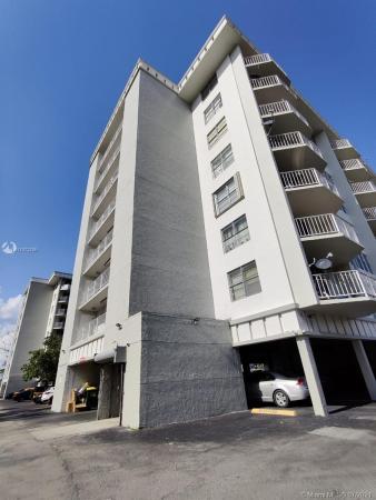 Gateway House South, 16710 NE 9 Ave #202, North Miami Beach, Florida 33162, image 3