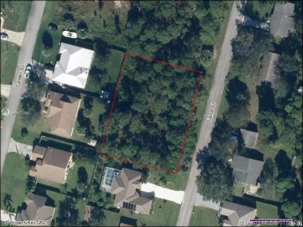 2550 SW Dania St, Florida 34953, image 2