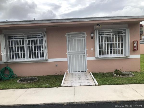 3830 SW 108th Ave #6, University Park, Florida 33165, image 2