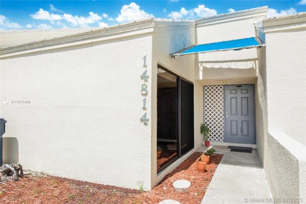 Villas Of Deerwood, 14814 SW 125th Pl, Three Lakes, Florida 33186, image 2