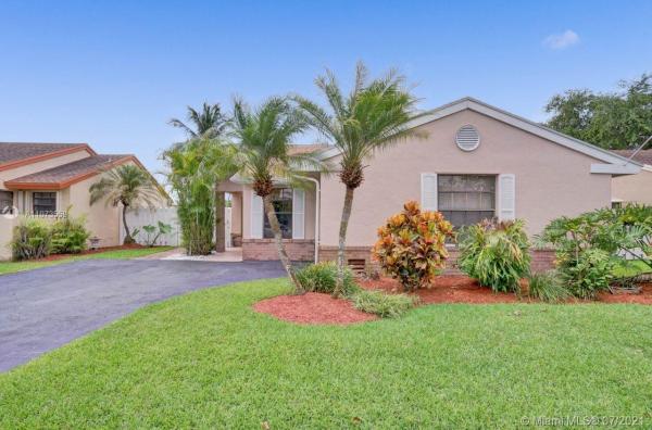 Blue Ridge, 13740 Oak Ridge Dr, Davie, Florida 33325, image 2
