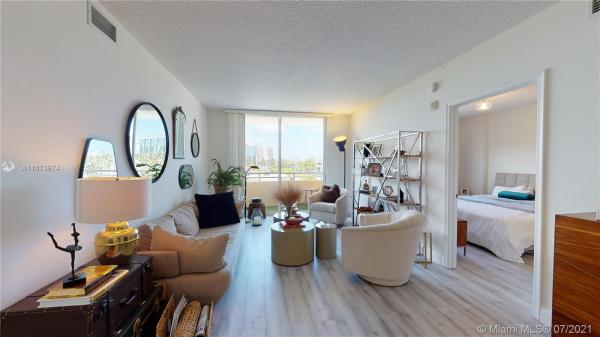 Venture At Aventura East, 18800 NE 29th Ave #405, Aventura, Florida 33180, image 2
