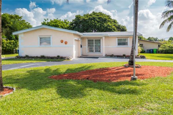 Sunrise Golf Village, 2270 NW 74th Ave, Sunrise, Florida 33313, image 2
