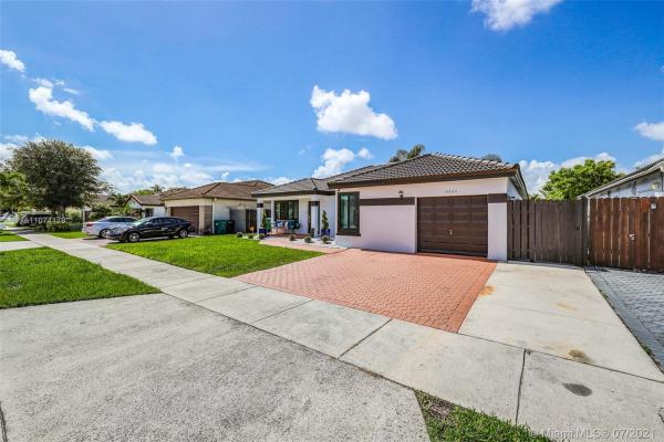 Laguna Ponds, 14264 SW 161st St, Richmond West, Florida 33177, image 2