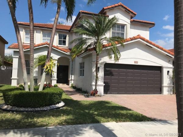 Riviera Trace, 1134 NW 135 Ct #, Tamiami, Florida 33182, image 2