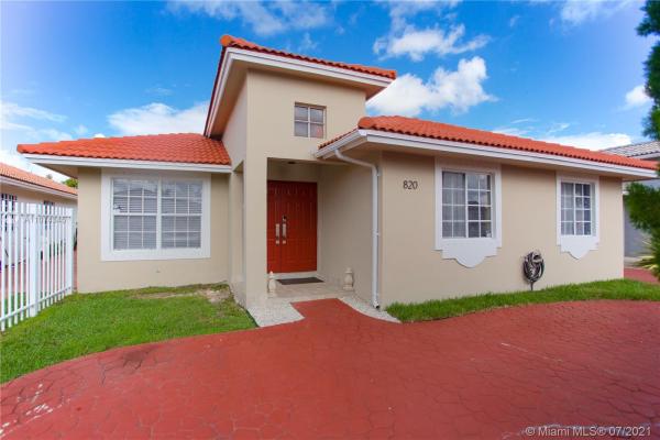 Superior Homes Estates, 820 NW 135th Ct, Tamiami, Florida 33182, image 1