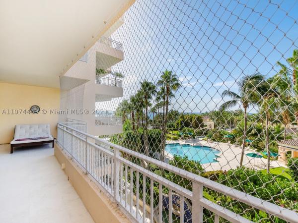 Ocean Tower, 791 Crandon Blvd #504, Key Biscayne, Florida 33149, image 1