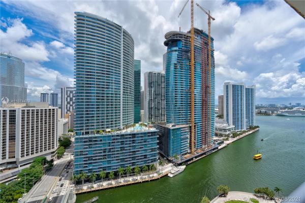 Icon Brickell Tower 3, 485 Brickell Ave #2603, Miami, Florida 33131, image 2