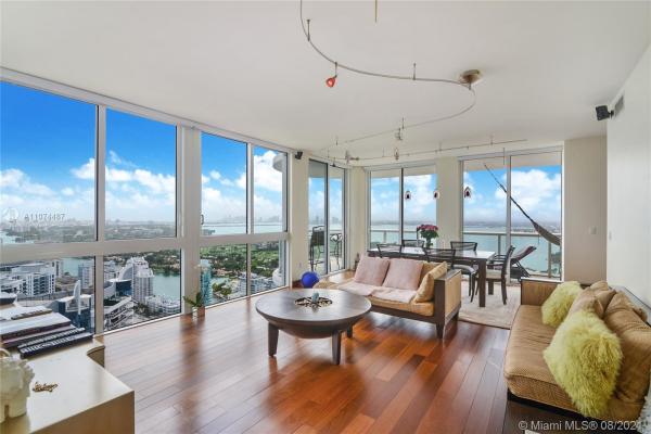 Akoya, 6365 Collins Ave #4407, Miami Beach, Florida 33141, image 2