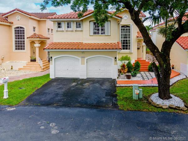 Meadow Homes, 15425 SW 50th Ln, Kendall West, Florida 33185, image 2