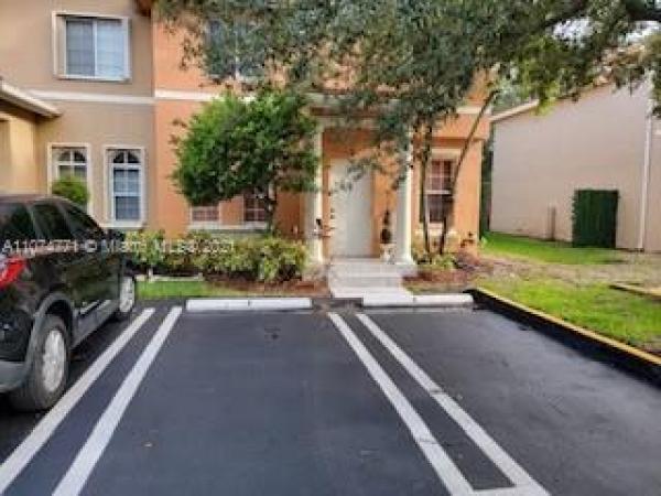 Veranda At Doral, 5215 NW 112th Ave #4, Doral, Florida 33178, image 2