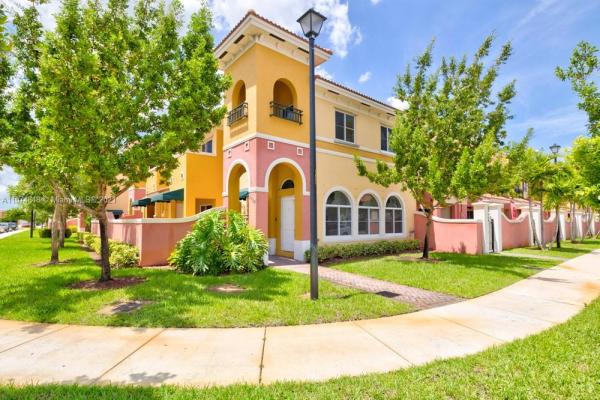 Bella Vista, 3029 NW 35th Ter, Lauderdale Lakes, Florida 33311, image 2