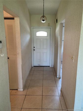 9340 E Daffodil Ln, Miramar, Florida 33025, image 2