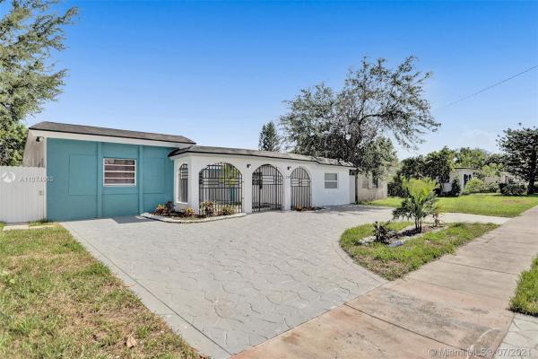 314 NW 106th St, Unincorporated Dade County, Florida 33150, image 2