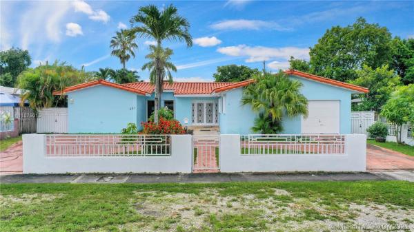Foust, 331 East Dr, Miami Springs, Florida 33166, image 2