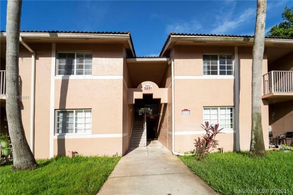 Serenity Palms, 3251 Sabal Palm Mnr #205, Davie, Florida 33024, image 2