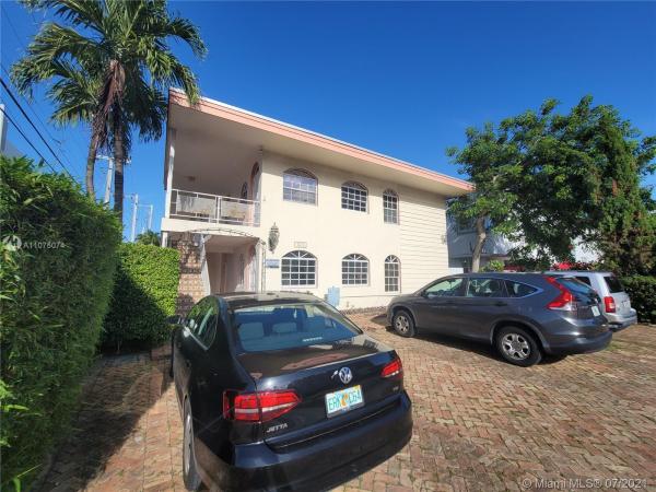 Emerson House, 1575 West Ave #12, Miami Beach, Florida 33139, image 1