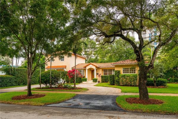 Biltmore, 515 Almeria Ave, Coral Gables, Florida 33134, image 2