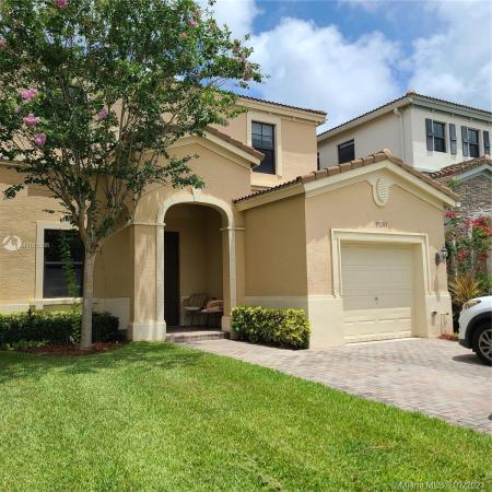 Champion Lakes, 19285 NE 8th Ct, Ives Estates, Florida 33179, image 2