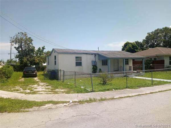 West Little River No HOA, 2300 NW 81st St, West Little River, Florida 33147, image 2