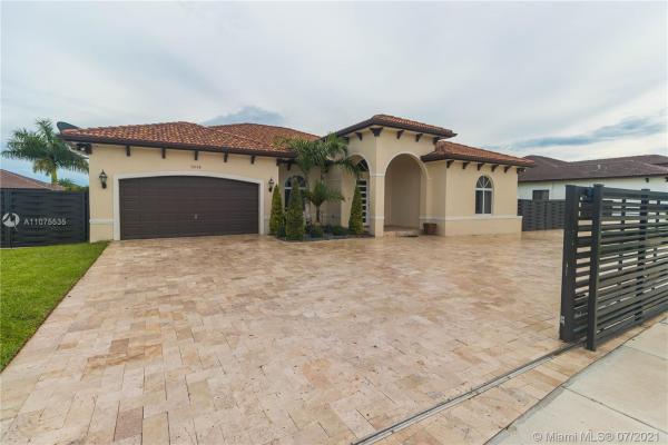 13130 SW 208th St, Unincorporated Dade County, Florida 33177, image 2