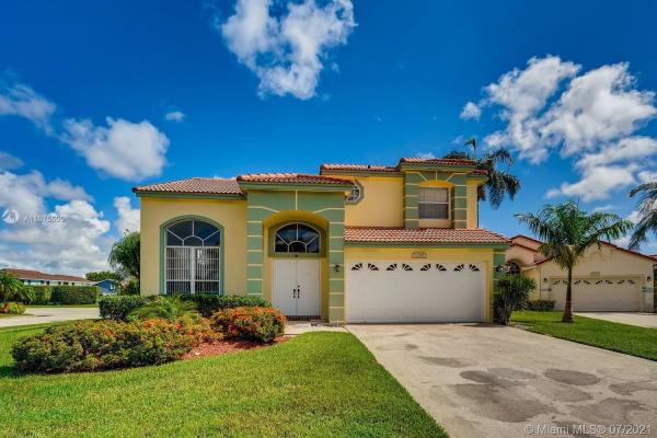 Starlight Cove, 12287 Pleasant Green Way, Boynton Beach, Florida 33437, image 2