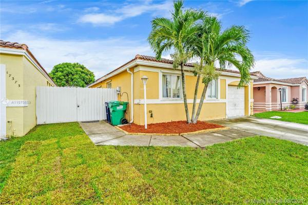 Weitzer Serena Lakes West, 17383 SW 142nd Pl, Richmond West, Florida 33177, image 2
