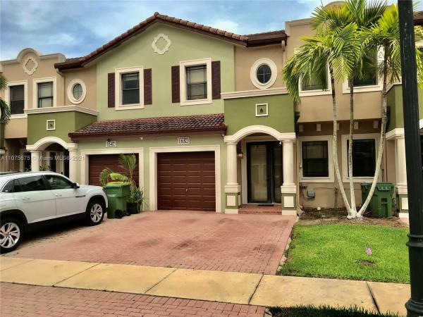 Florence At Crystal Lakes, 637 NE 35th Ave, Homestead, Florida 33033, image 2