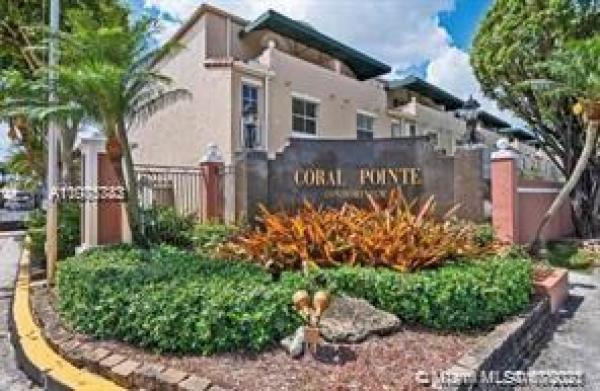 Coral Pointe Townhomes, 670 NW 85th Pl #11-203, Fountainebleau, Florida 33126, image 2