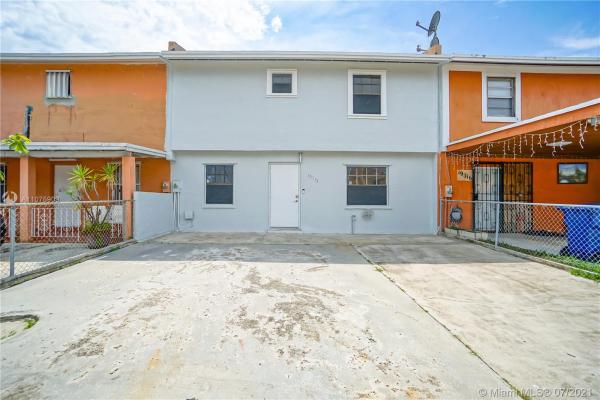 Kings Gardens, 19312 NW 45th Ave #19312, Miami Gardens, Florida 33055, image 2