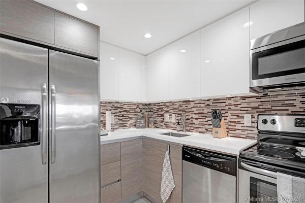 Sailboat Cay, 13499 Biscayne Blvd #503, North Miami, Florida 33181, image 2