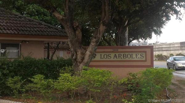 Los Arboles, 1900 W 68th St #H203, Hialeah, Florida 33014, image 2