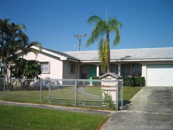 Palm Beach Lakes South, 313 Huron Pl, West Palm Beach, Florida 33409, image 2