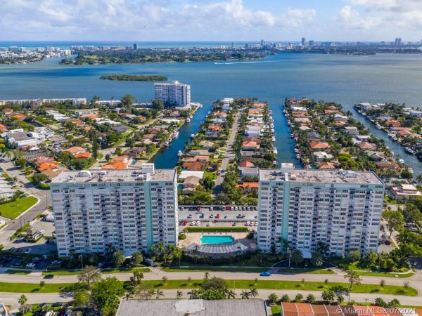 Bayview Towers South, 2100 Sans Souci Blvd #B901, North Miami, Florida 33181, image 2