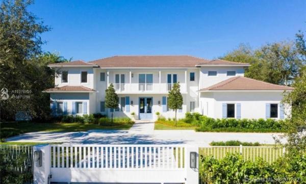 Casa Paradiso, 12250 SW 60th Ct, Pinecrest, Florida 33156, image 1