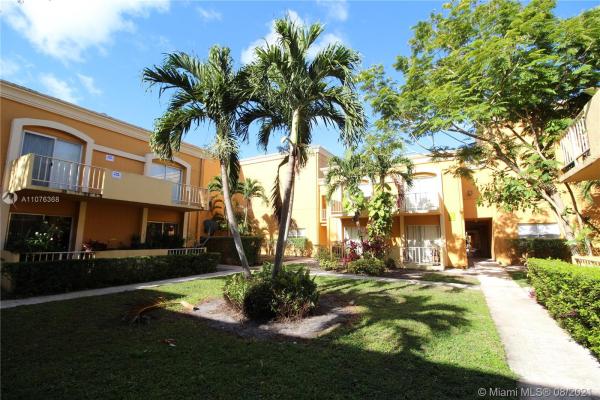 Venetian Gardens At Country Club Of Miami, 18111 NW 68th Ave #G102, Hialeah, Florida 33015, image 1