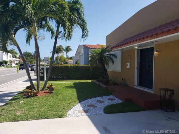 Normandy Beach, 8918 Harding Ave, Surfside, Florida 33154, image 2