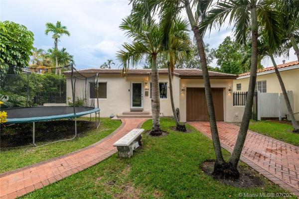 Country Club Estates, 350 Morningside Dr, Miami Springs, Florida 33166, image 2