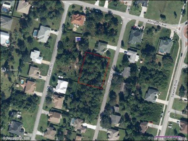 2526 SW Dania St, Florida 34953, image 2