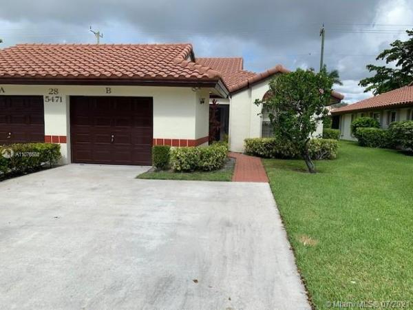 Palm Chase, 5471 Palm Springs Ln #B, Boynton Beach, Florida 33437, image 2
