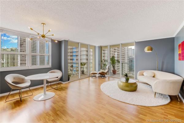 The Mark On Brickell, 1155 Brickell Bay Dr #2301, Miami, Florida 33131, image 2
